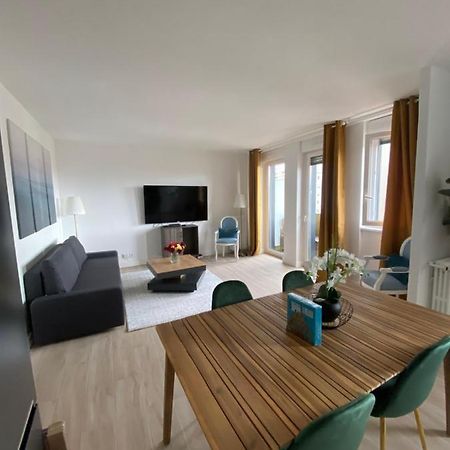 Grand Appartement Courbevoie Paris Exterior foto