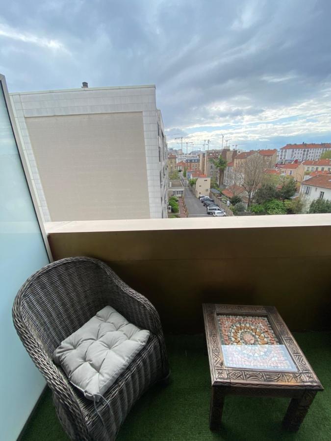 Grand Appartement Courbevoie Paris Exterior foto